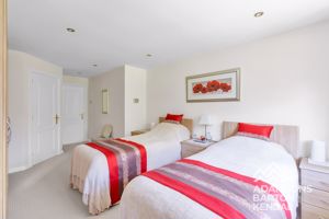 Photo 15- click for photo gallery